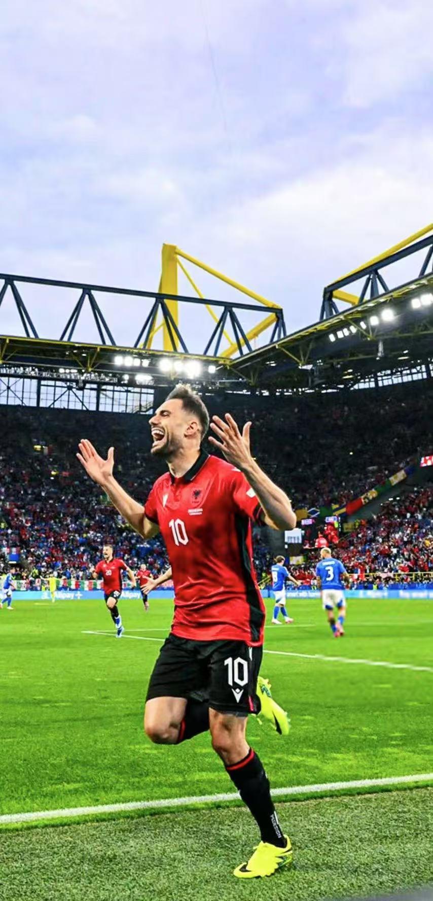 关于英格兰国家队大胜对手，实现清洁胜利的信息