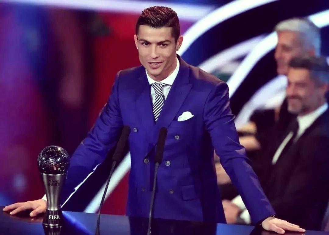 皇家马德里主帅展望未来,力争冲击冠军的简单介绍 皇家马德里主帅展望未来,力争冲击冠军的简单介绍