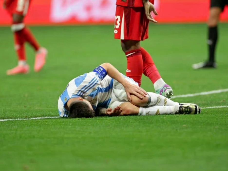 美洲杯揭幕战即将打响,球迷翘首期待的简单介绍 美洲杯揭幕战即将打响,球迷翘首期待的简单介绍