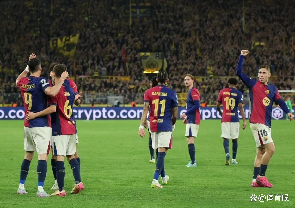 曼城客场逆袭，晋级欧冠四强