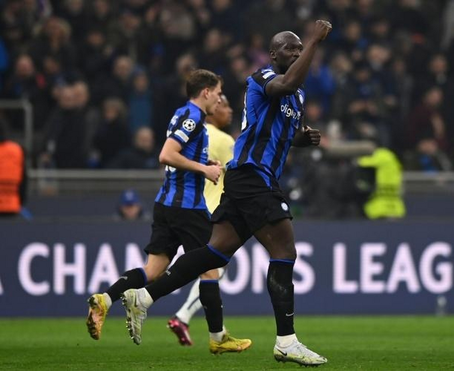 关于焦点大战：奥运会上演巅峰碰撞的信息