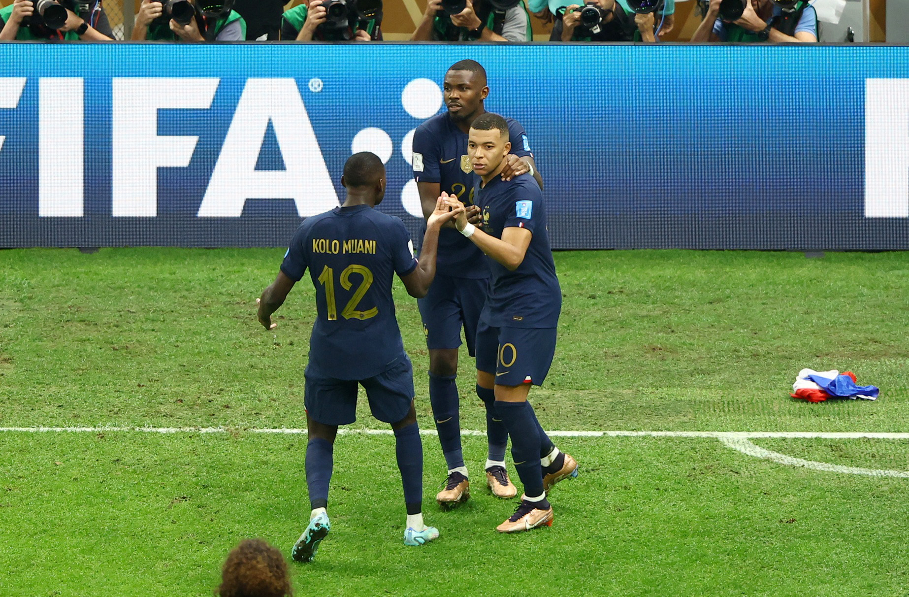 开云体育入口-法国队绝杀瑞典队,奥恰洛夫惊艳四座