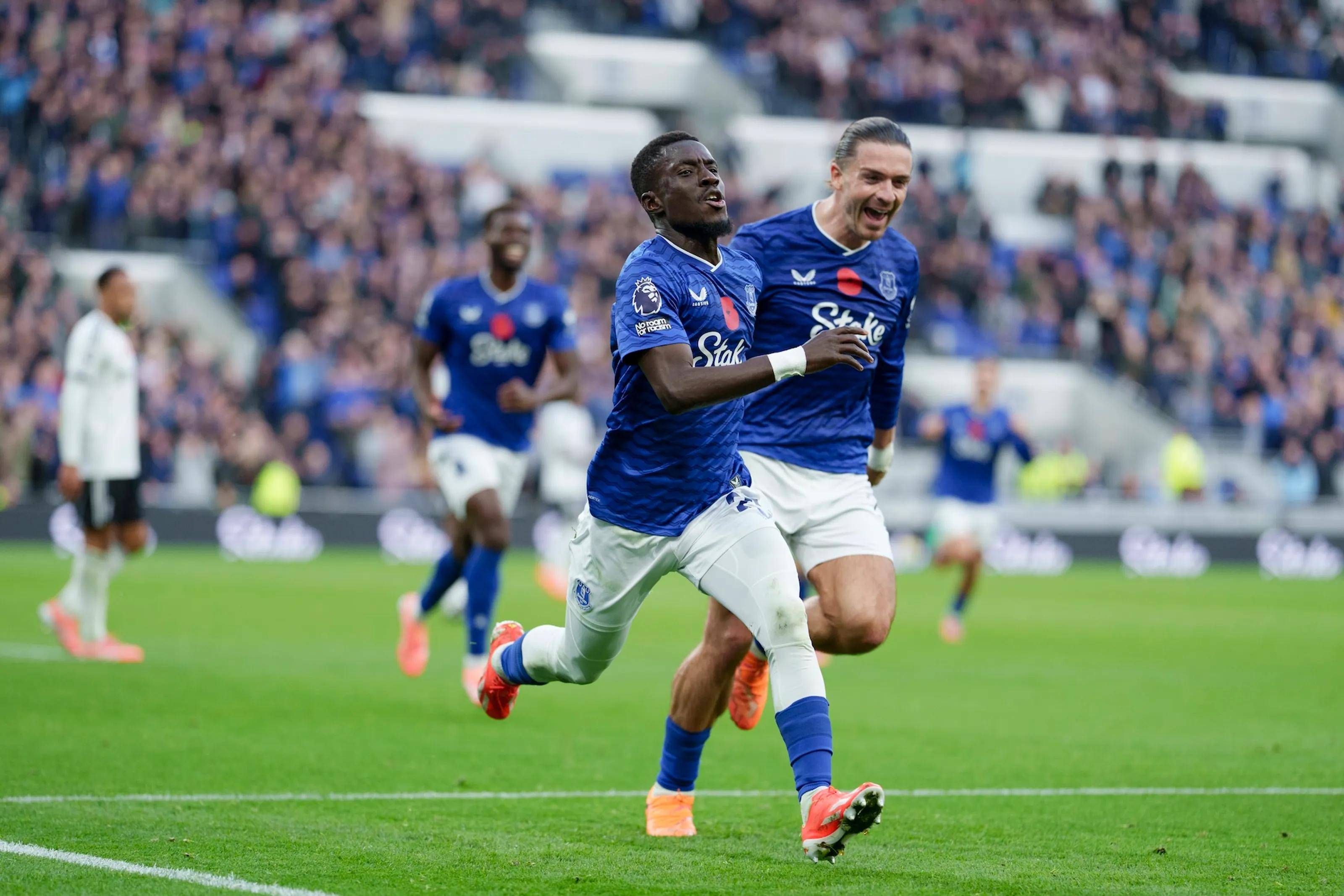 开云体育平台APP-曼城完胜曼联，伊布带队取胜