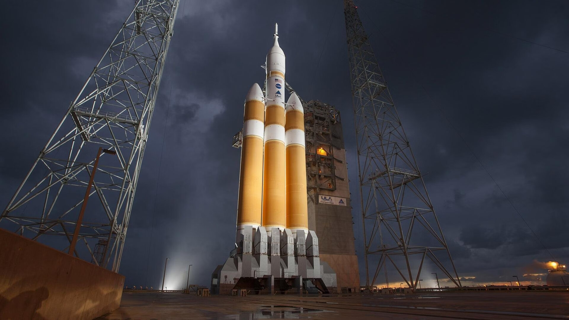 开云官网-天平两端,当戈贝尔一肩扛起防守,奇才用一节定下胜负基调