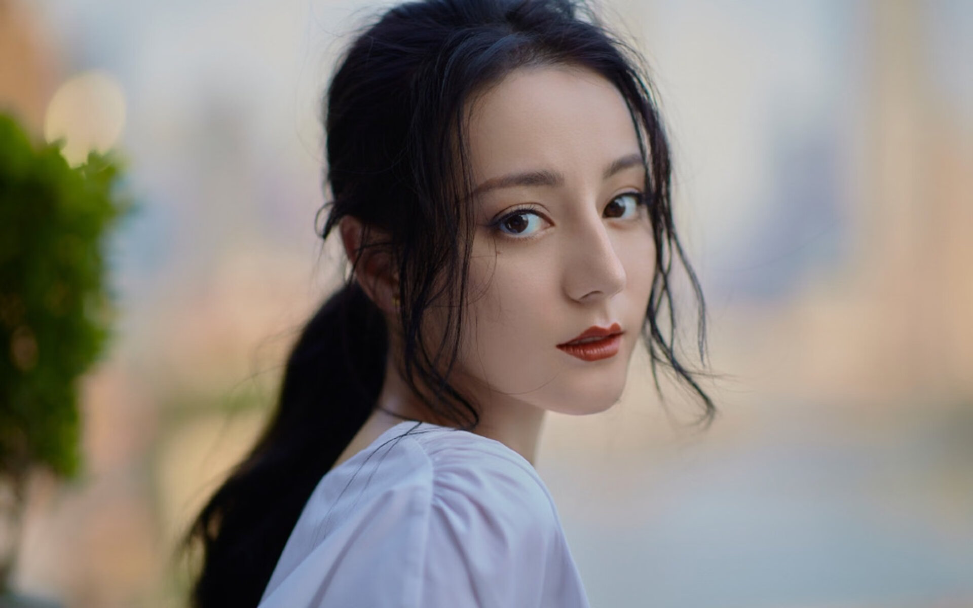 开云体育入口-欧冠变奏曲,当拉齐奥的蓝遇上多特蒙德的黄,赖斯在意甲焦点战上演征服戏码