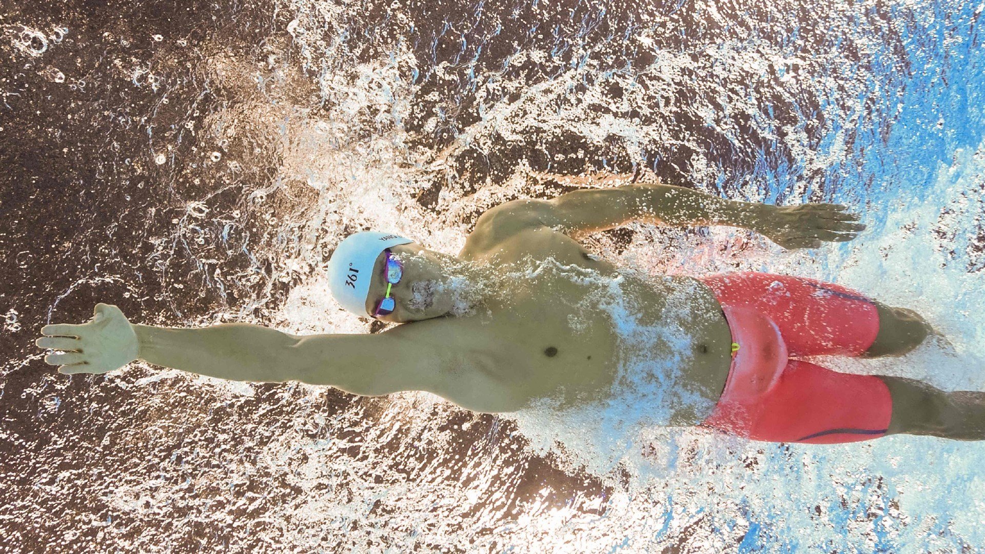 开云体育登录-绿茵交响诗，当潘帕斯雄鹰掠过安第斯山，格纳布里诠释大场面基因