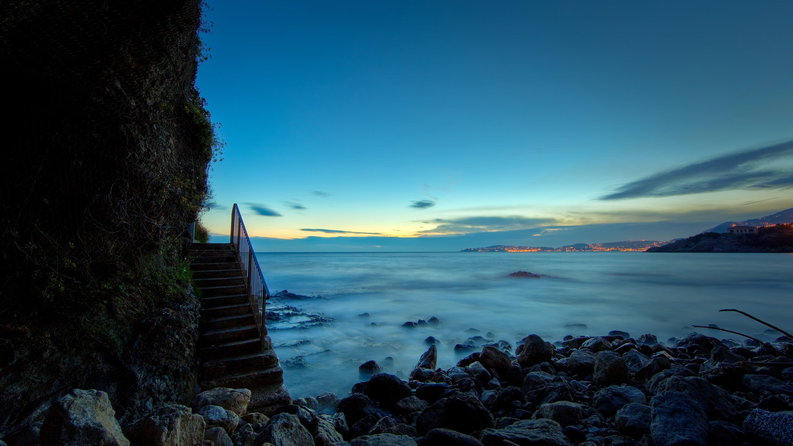 开云官网-跨越项目的唯一性，当森林狼撕裂法则，伦纳德在绿茵场降临